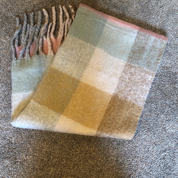 Red Dress Boutique Accessories - Blanket scarf
